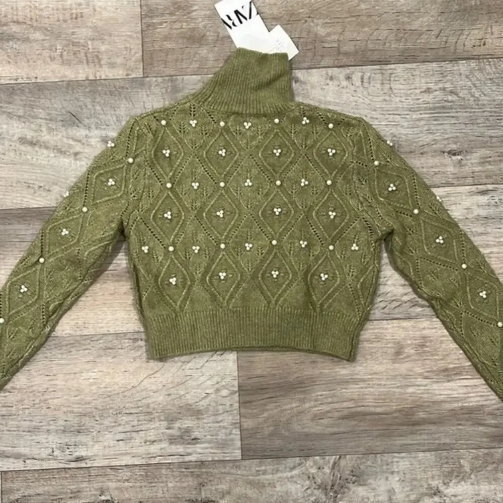 ZARA BLOGGER FAVE!!! Wool Cropped Turtleneck Sweater NWT - Picture 16 of 16